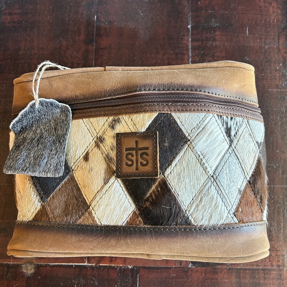 STS Ranchwear Leather Toiletry Bag with Brown and Tan Patchwork